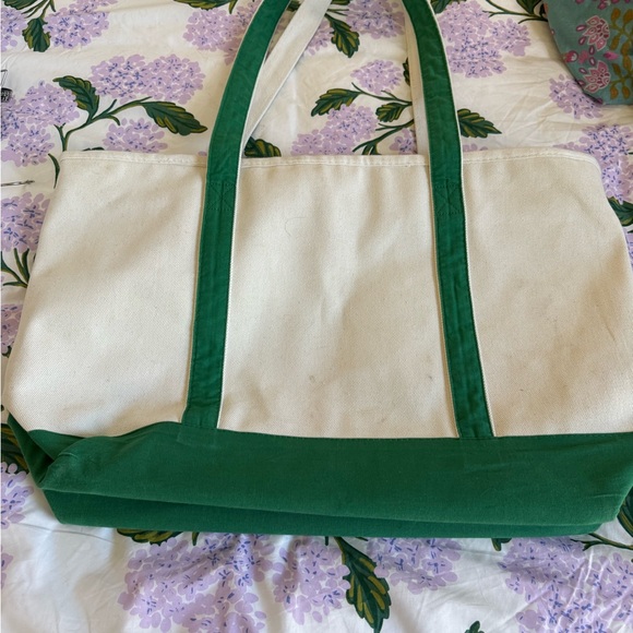 Source Unknown Green & Cream Canvas Tote with Pineapple Logo - Picture 3 of 12